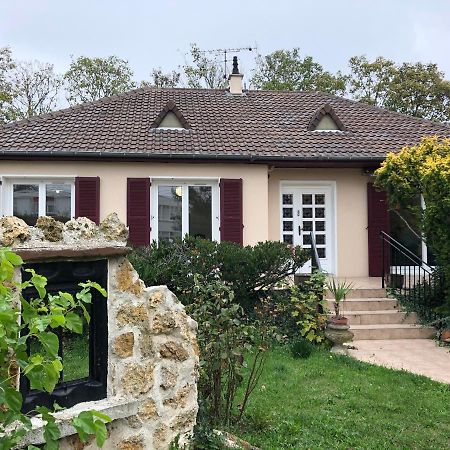 Le Relais De Pierre Acomodação com café da manhã Arpajon Exterior foto